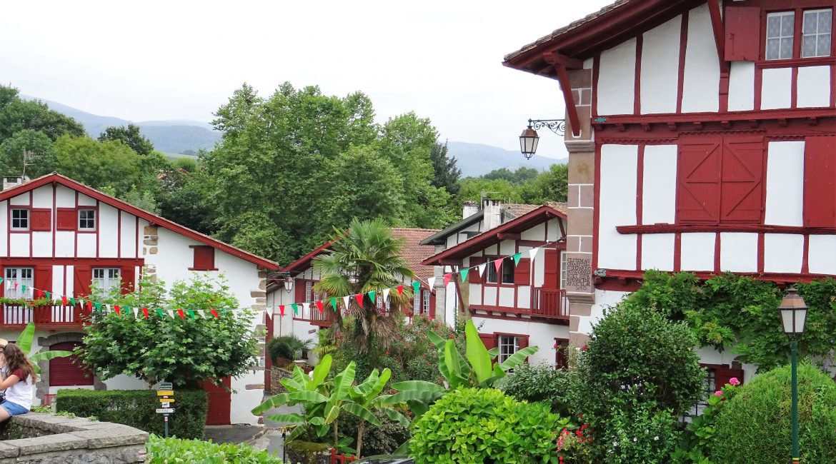 Iparralde. BICIS EN RUTA. 1170X650