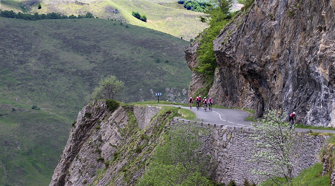 Circo-de-Litor-3-Bicis-en-Ruta-1170x650